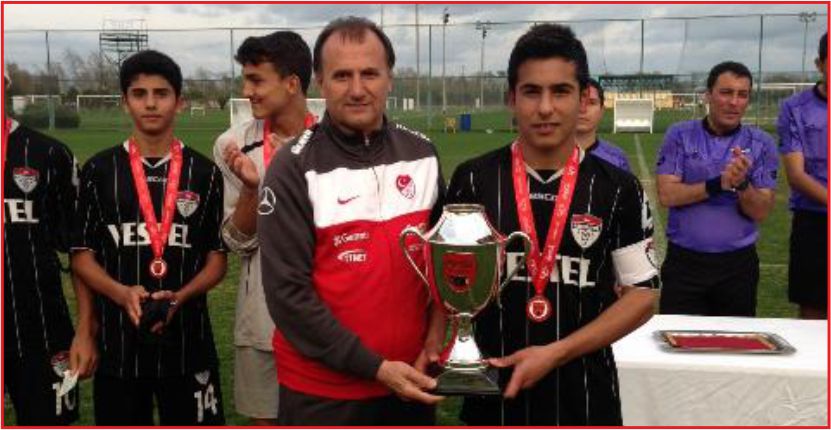 U16 LİGİ\&#039;NDE ŞAMPİYON MANİSASPOR