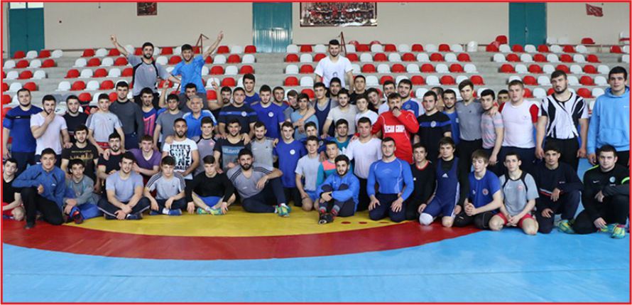 MİLLİ GÜREŞÇİLERİMİZ, AZERBAYCAN YOLCUSU