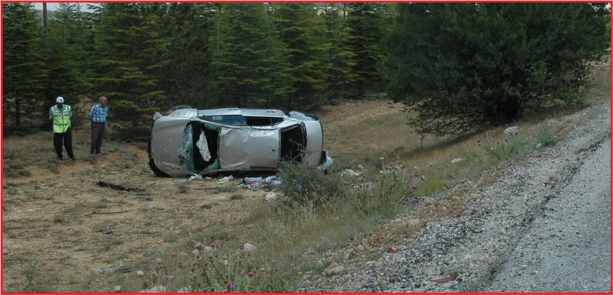 OTOMOBİL TAKLA ATTI: 1 ÖLÜ, 5 YARALI