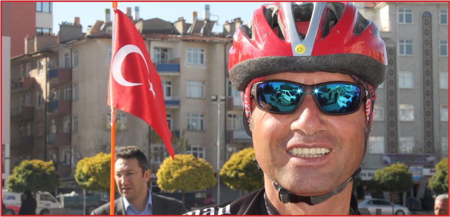 BİSİKLET ANTRENÖRÜ ÜNLÜ’YE BÜYÜK GÖREV