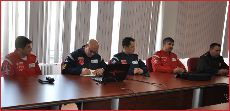 TÜRK YILDIZLARI GELİYOR !