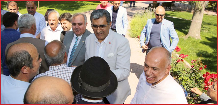 BELEDİYENİN BAYRAMLAŞMA PROGRAMINA YOĞUN İLGİ