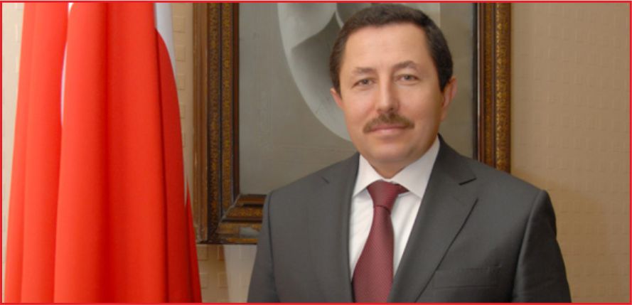 AFYON’DA  KAHVEHANELER OKUMA EVLERİ OLUYOR