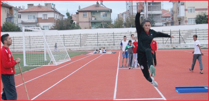 KARAMANLI ATLET İSTANBUL’DA SES GETİRDİ