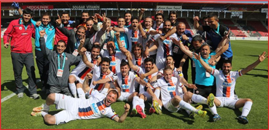 İSTANBUL BŞB YENİDEN SÜPER LİG'DE !