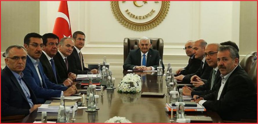 EKONOMİ YÖNETİMİNDE DEĞİŞİKLİK OLACAK MI?