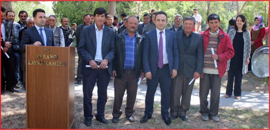 KURSİYERLER SERTİFİKALARINA KAVUŞTULAR