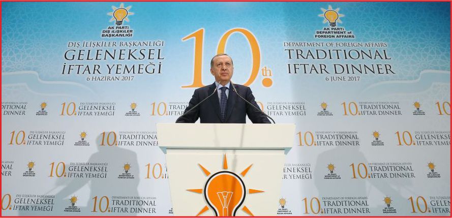 “İKİRCİKLİ TAVIRLAR BİZİ GERÇEKTEN ÜZÜYOR”