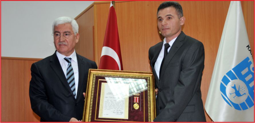 GAZİ’YE DEVLET ÖVÜNÇ MADALYASI