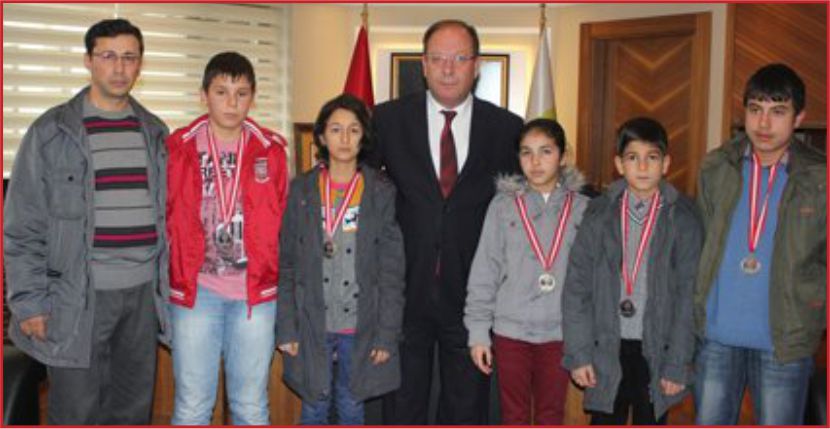 MİNİK TEKVANDOCULAR BAŞARIYI OPRUKÇU’ YLA PAYLAŞTILAR