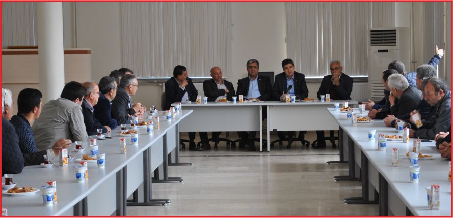 AK PARTİDEN TİCARET BORSASINA ZİYARET