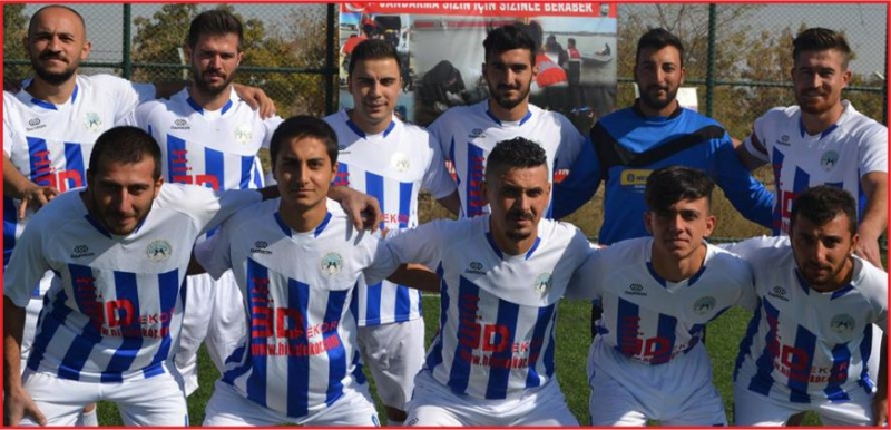 70 LARENDESPOR ZİRVEDE !