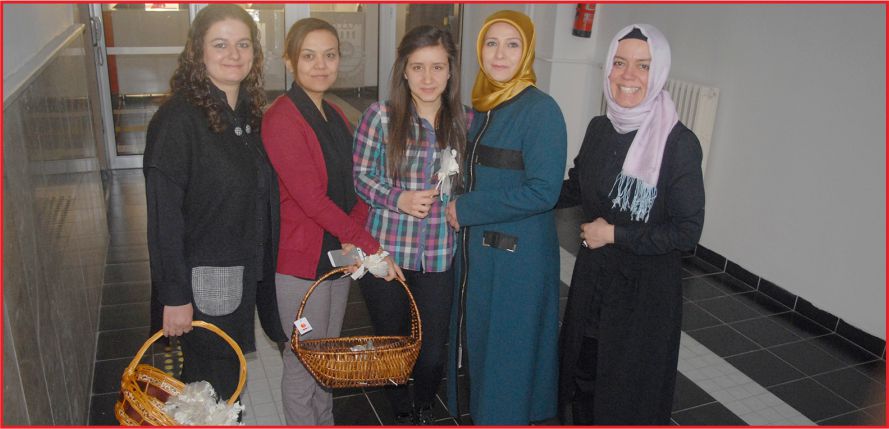 ÇALIŞKAN ÇİFTİ KADINLARI UNUTMADI