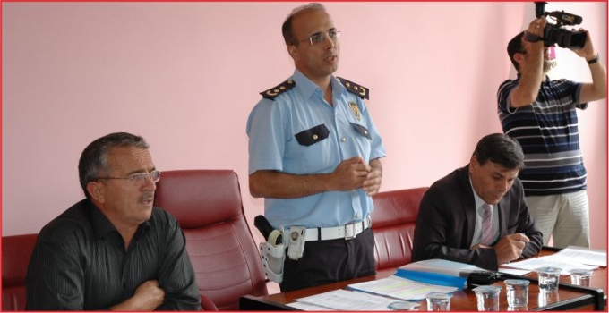 OKUL SERVİS ŞOFÖRLERİ BİLGİLENDİRİLDİ