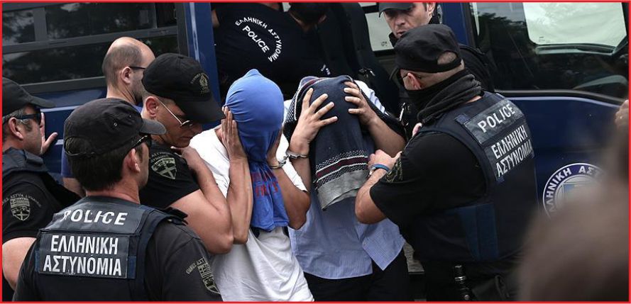 YUNANİSTAN 3 ASKERİ İADE ETME KARARI VERDİ