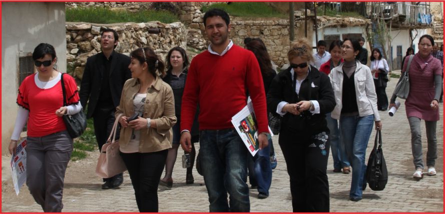 KORE’LİLERDE  KARAMAN SEVDASI!