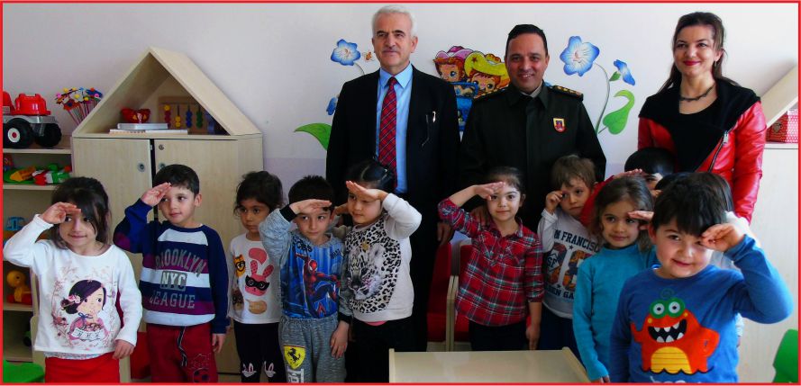 KUNTOĞLU ÖĞRENCİLERLE BULUŞMAYA DEVAM EDİYOR