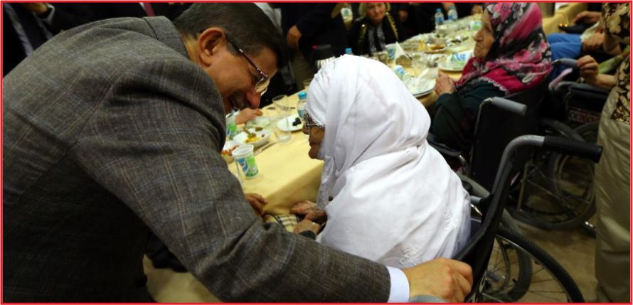 “SİZLERE HİZMET EN ŞEREFLİ GÖREVDİR”