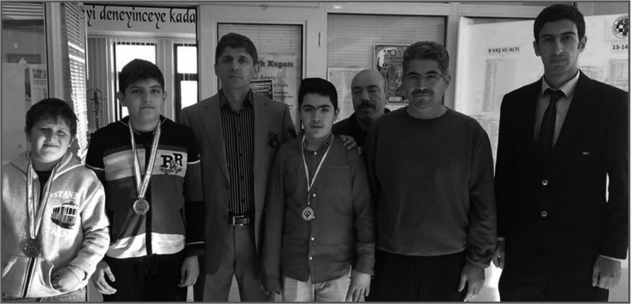 “SATRANÇTA HAMLELER ÖĞRETMENLER  İÇİN”