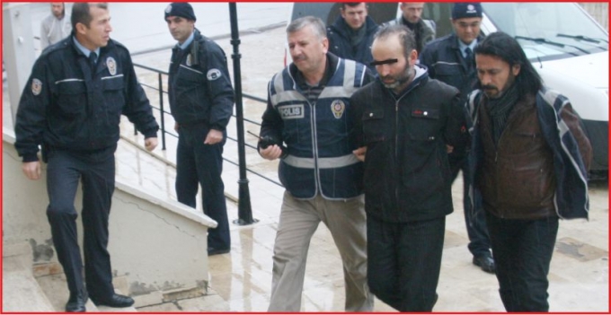 EMNİYET 9 YILLIK CİNAYETİ ÇÖZDÜ