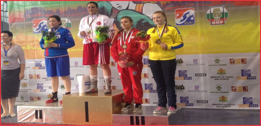 BOKSTA BÜYÜK BAŞARI