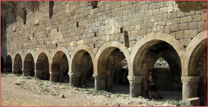 TURİZM\&#039;DE CİDDİ ADIMLAR ATILMALI ..