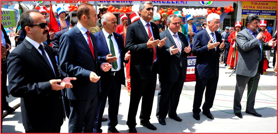 “LOKMAMIZ HELALDİR YİYENE”