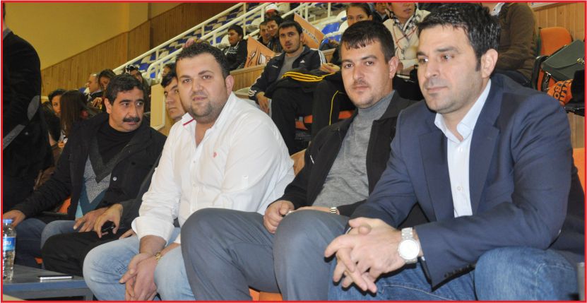 POTADA FARK PEŞİNDEYİZ!