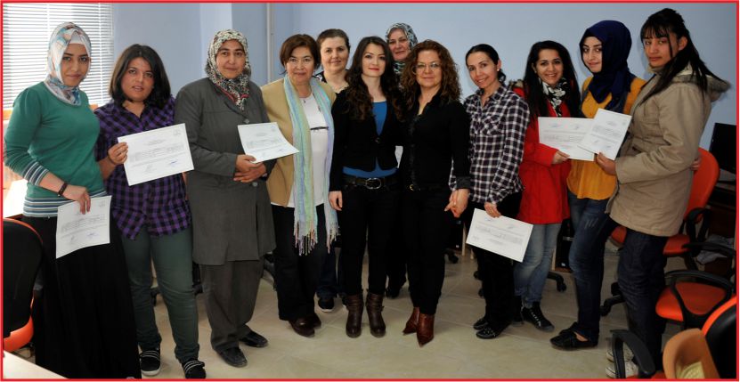 BAŞARILI ÖĞRENCİLER SERTİFİKALARINI ALDI