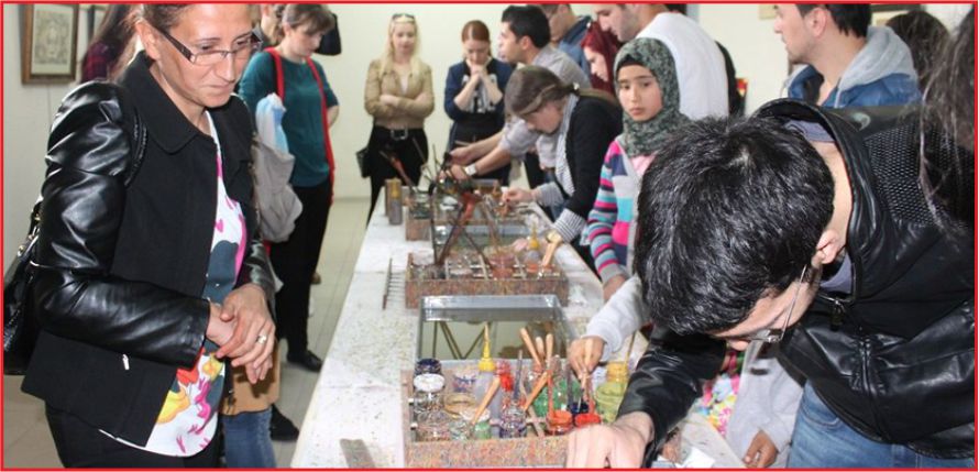 6 "ÜLKE" 1 "DİL" DE BULUŞTU