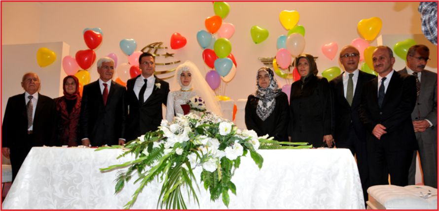 VALİ MURAT KOCA VE AİLESİNİN MUTLU GÜNÜ