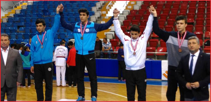 KARAMANLI TAEKWONDOCULAR YÜZLERİ GÜLDÜRDÜ