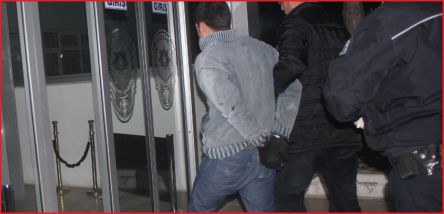 50\'DEN FAZLA EVİ SOYAN HIRSIZ, SON İŞİNDE YAKALANDI