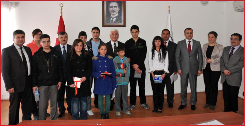 DERECEYE GİRENLER ÖDÜLLENDİRİLDİ