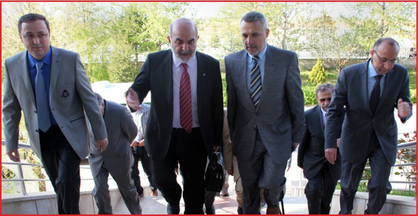 “28 ŞUBAT İSLAM’DAN KOPMA OPERASYONUDUR”