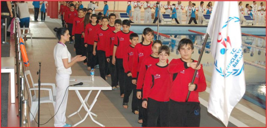 GENÇ KULAÇLAR YARI FİNALDE