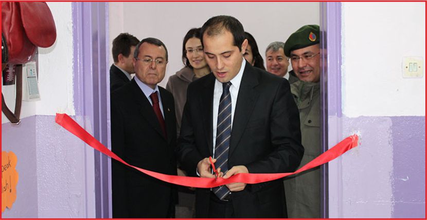 AYRANCI’DA YABANCI DİL SINIFI  AÇILDI