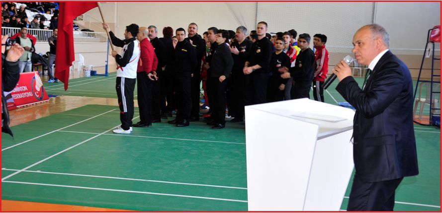 BADMİNTON BALKAN ŞAMPİYONASI BAŞLADI