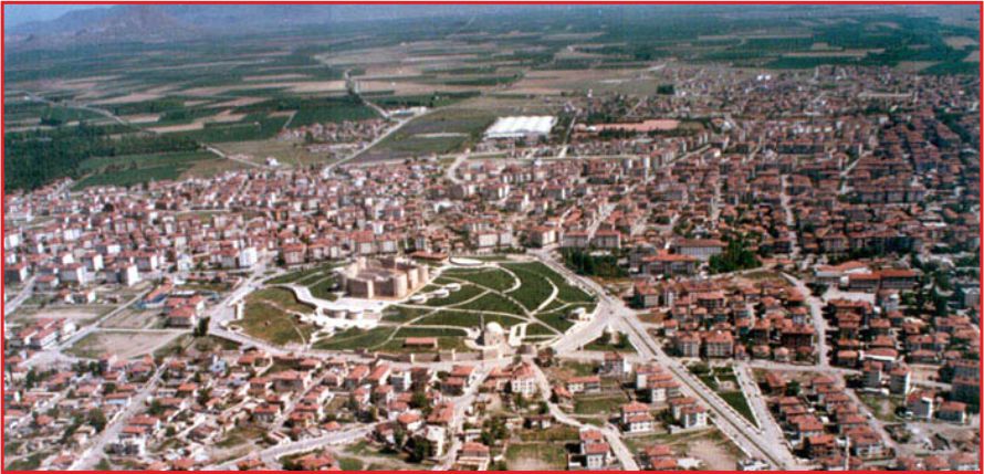 NÜFUSUMUZ  BİNDE 10,6 ORANINDA ARTTI.