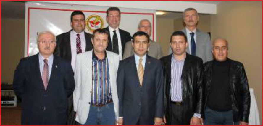 “BASIN İKİYE BÖLÜNMÜŞ DURUMDA”