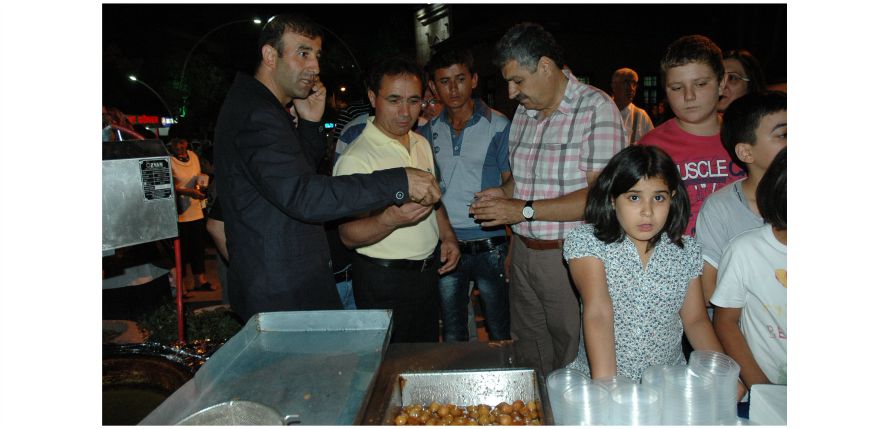 EMNİYET’DEN LOKMA TATLISI İKRAMI