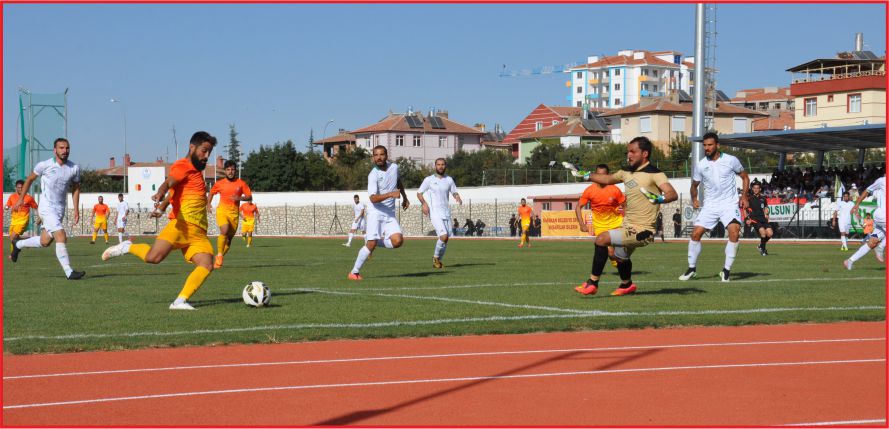 ZİRVEDEKİLER EVİNDE