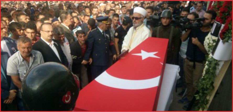 KONYA'DA 10 BİN KİŞİ ŞEHİDİNİ UĞURLADI!