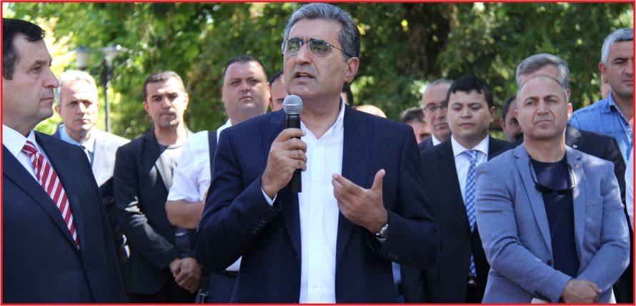 “AZI ÇOĞALTIYOR, REFAHI PAYLAŞTIRIYORUZ”