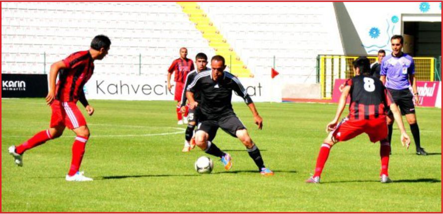 ZİRVEDEKİLER EVİNDE !