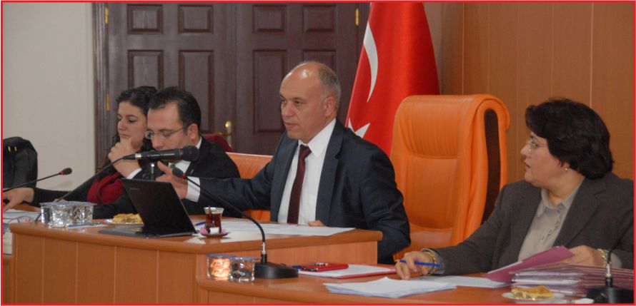 ÇALIŞKAN REKORA KOŞUYOR !