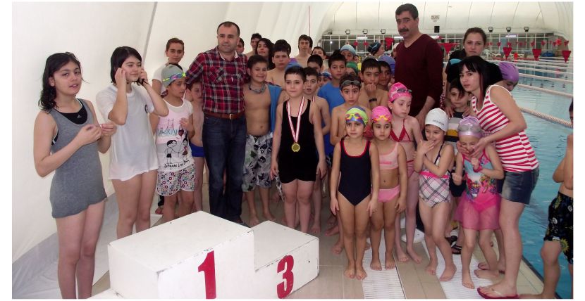 YÜZME İL BİRİNCİLİĞİ ÇOŞKUSU