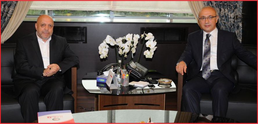 BAKAN ELVAN GELİYOR !