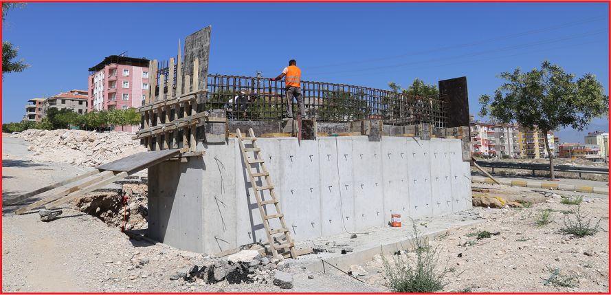 KÖPRÜ AYAKLARI HIZLA YÜKSELİYOR