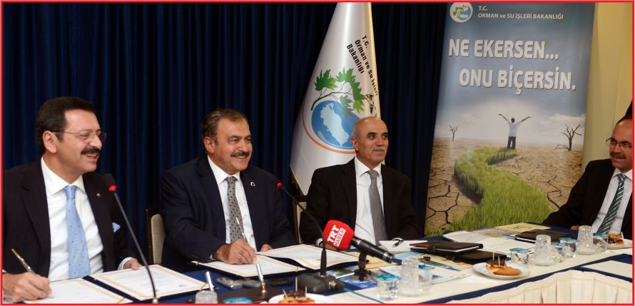 “DÜNYADA 4 MİLYAR HEKTAR ARAZİ ÇÖLLEŞME TEHLİKESİ İLE KARŞI KARŞIYA”